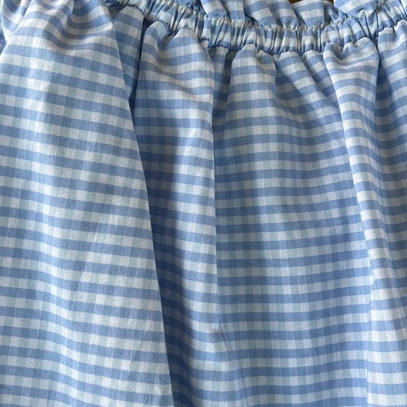 NWOT Beautiful light blue gingham top size 6 - Picture 3 of 8